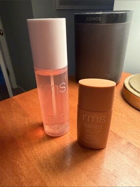 RMS Beauty SuperNatural radiance serum & Radiance lock setting mist